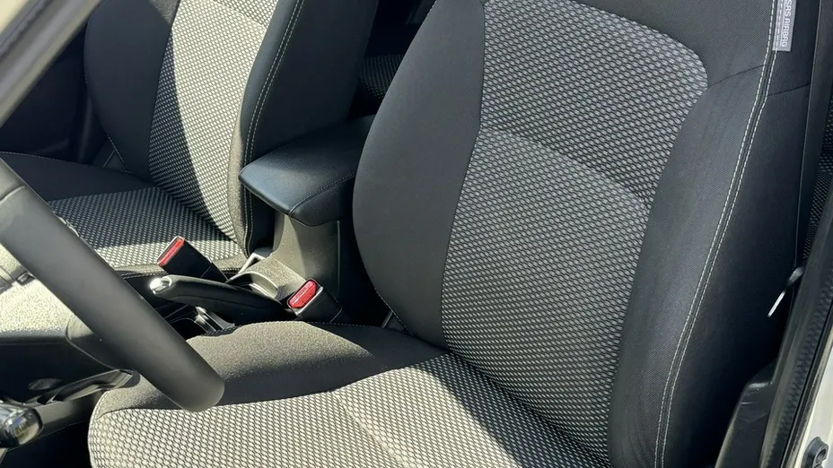 SUZUKI Vitara -