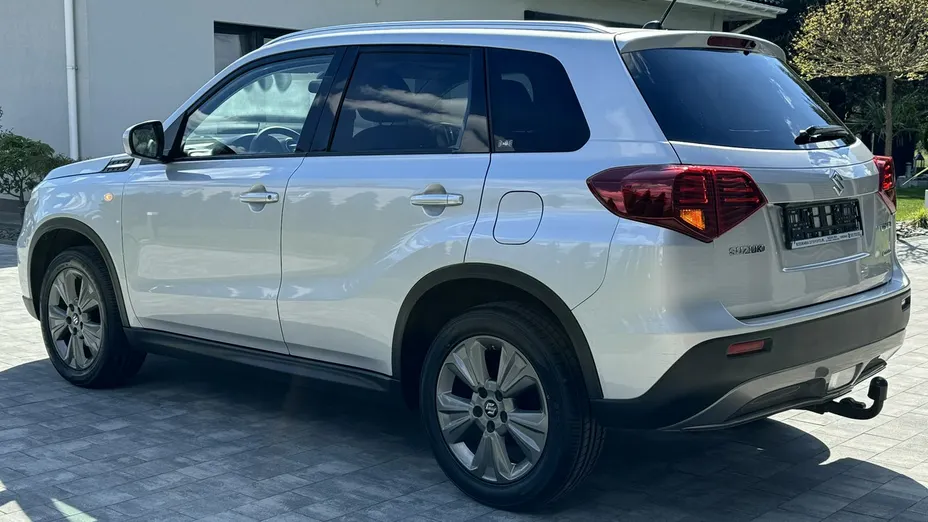 SUZUKI Vitara -