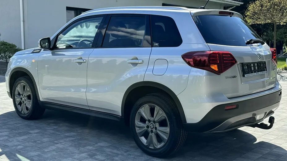 SUZUKI Vitara -