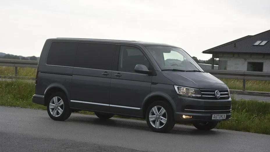 VOLKSWAGEN Caravelle -