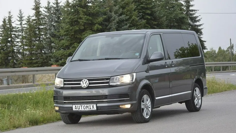 VOLKSWAGEN Caravelle -