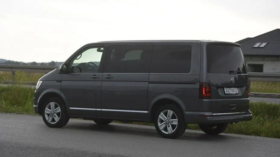 VOLKSWAGEN Caravelle -