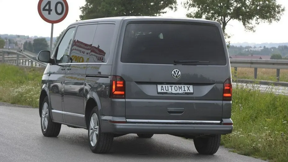 VOLKSWAGEN Caravelle -