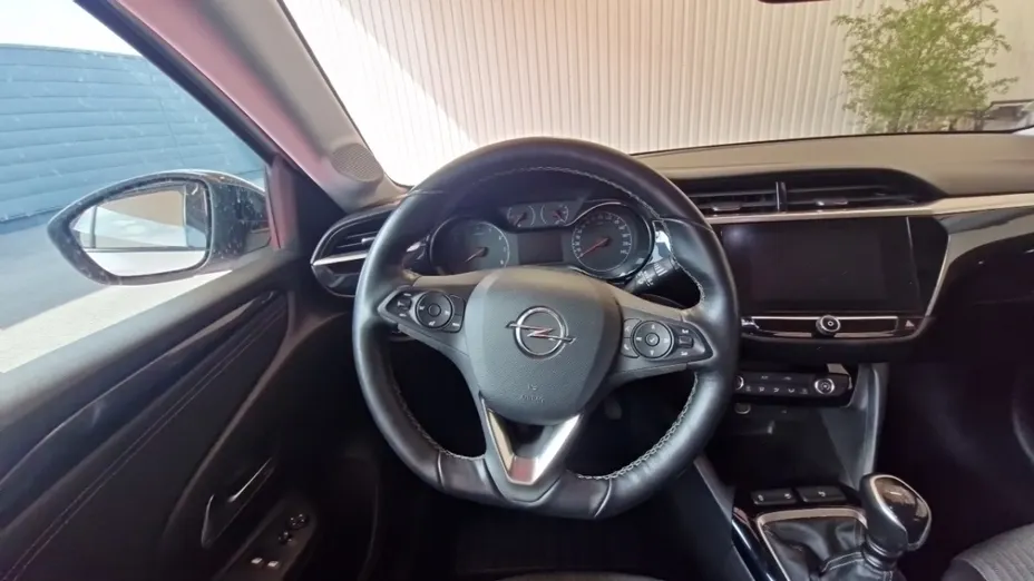 OPEL Corsa -