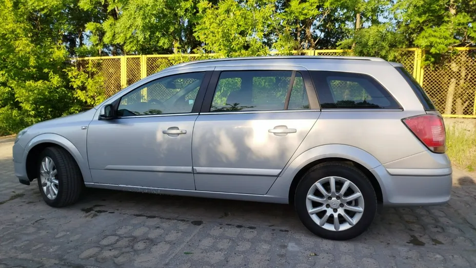 OPEL Astra -