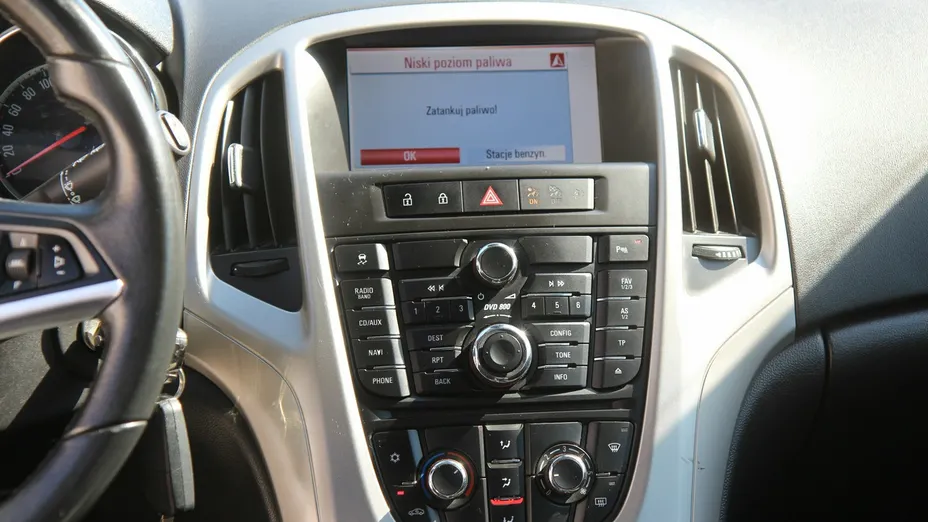 OPEL Astra -