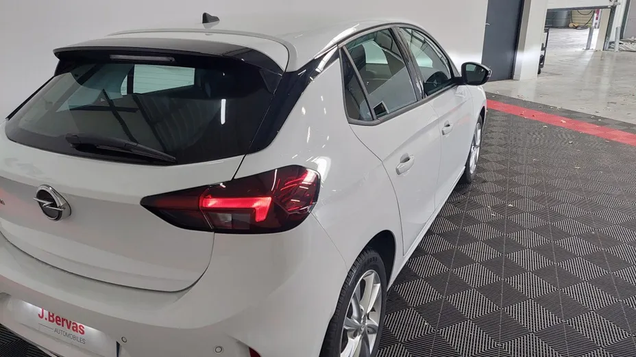 OPEL Corsa -