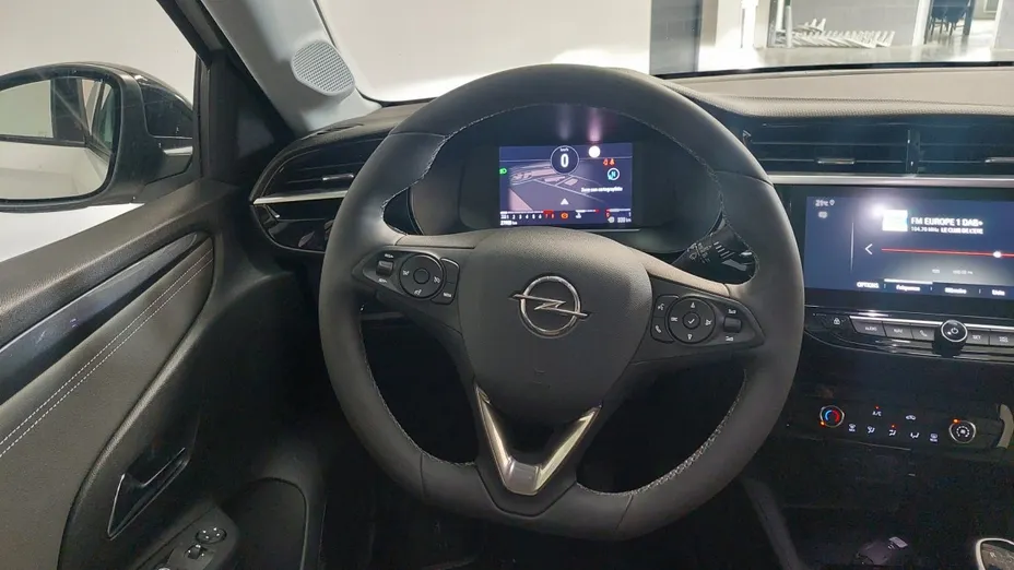 OPEL Corsa -