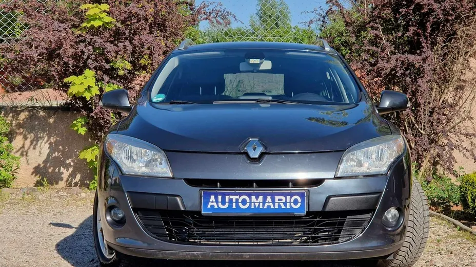 RENAULT Megane -