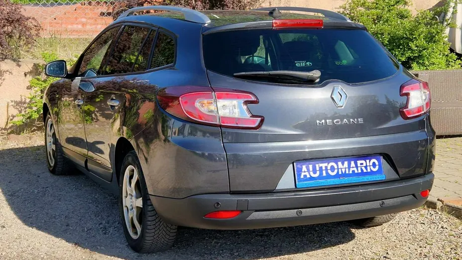 RENAULT Megane -