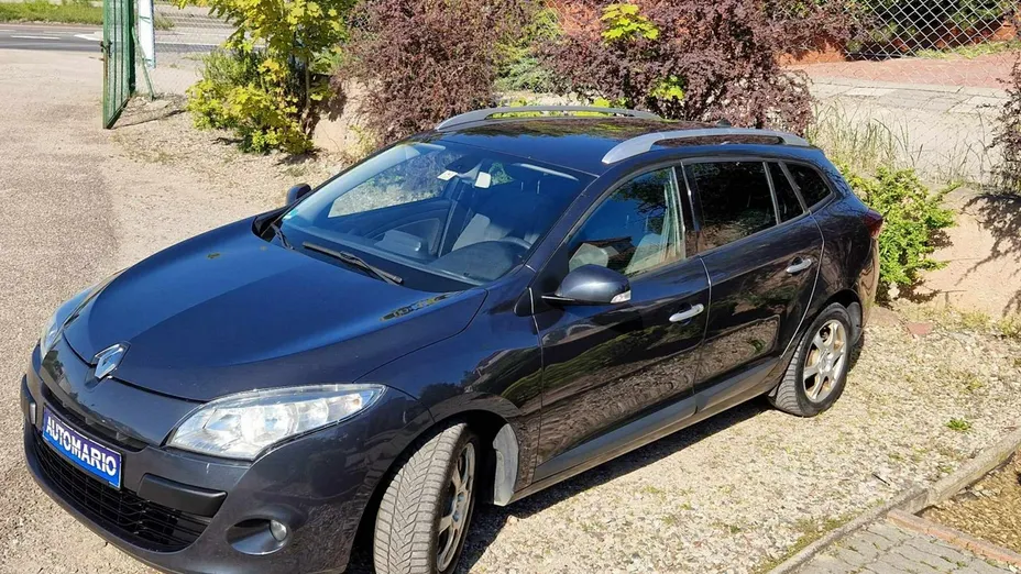 RENAULT Megane -