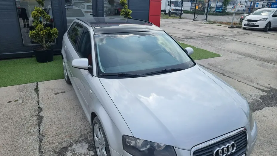 AUDI A3 -