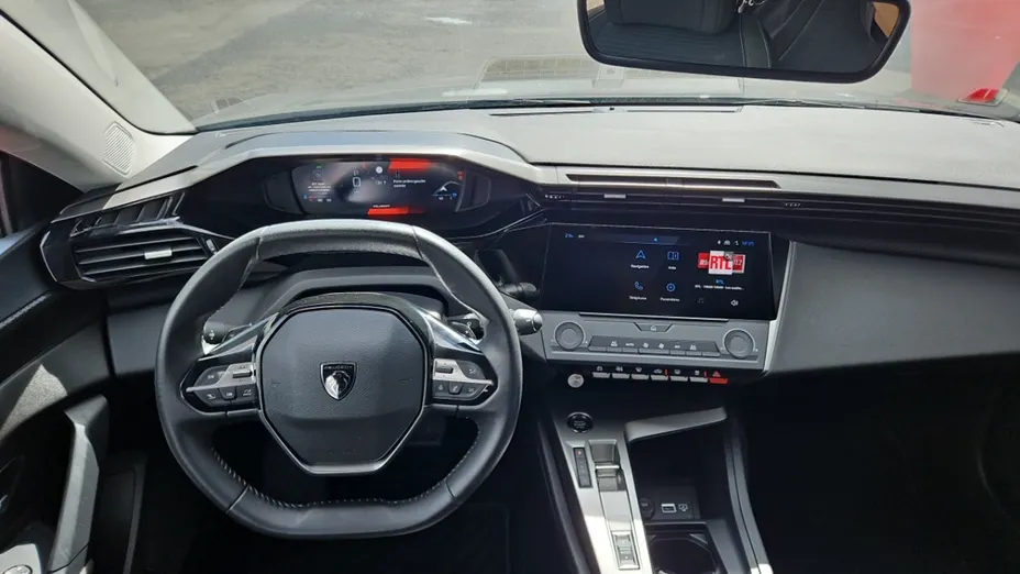 PEUGEOT 308 -