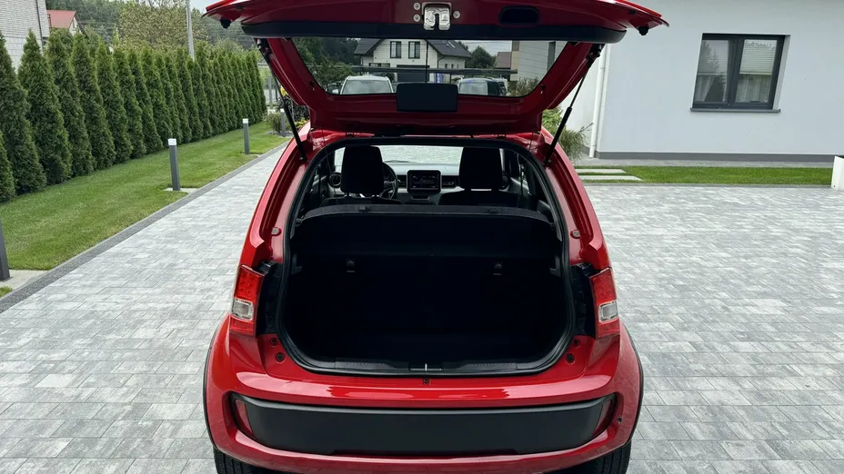 SUZUKI Ignis -