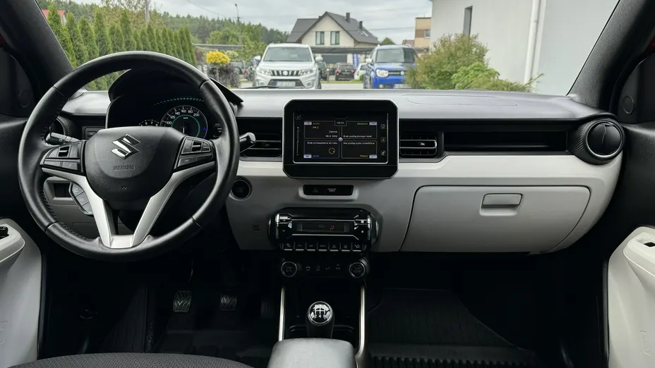 SUZUKI Ignis -