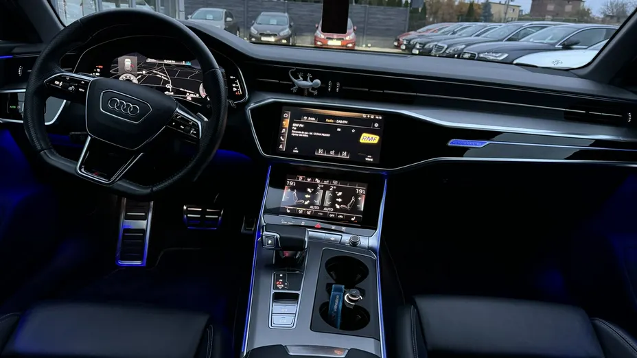 AUDI A6 Avant -
