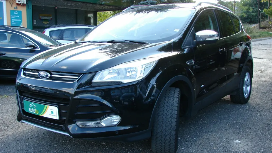 FORD Kuga -
