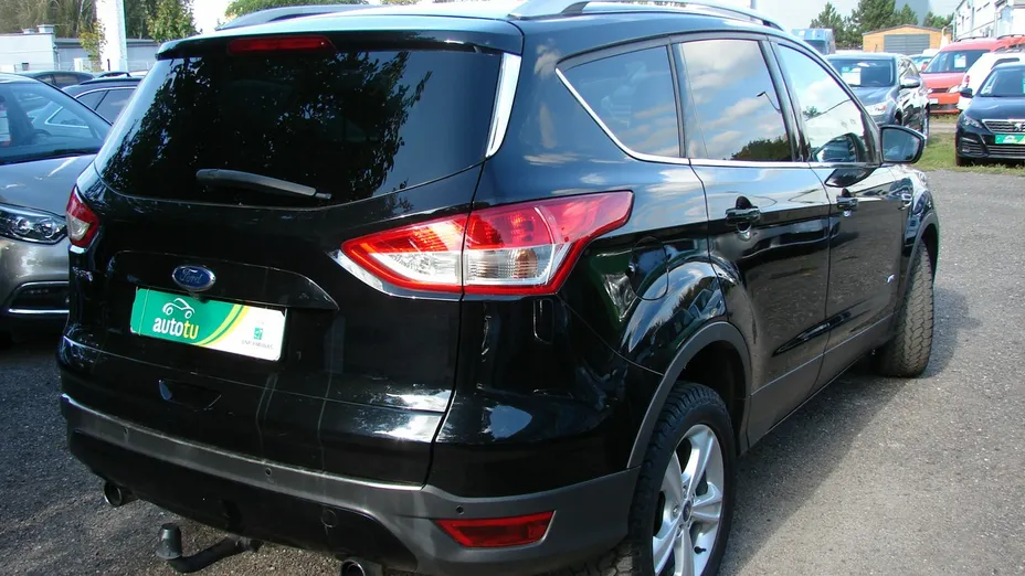 FORD Kuga -