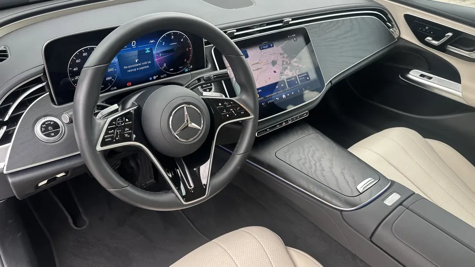 MERCEDES-BENZ E Klasa E 220 d mHEV 4-Matic Avantgarde 9G-Tronic
