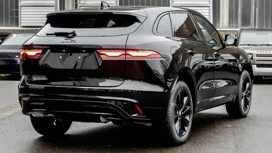 JAGUAR F-Pace -