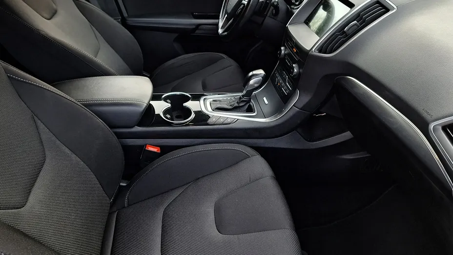 FORD S-MAX -