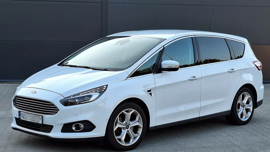 FORD S-MAX -