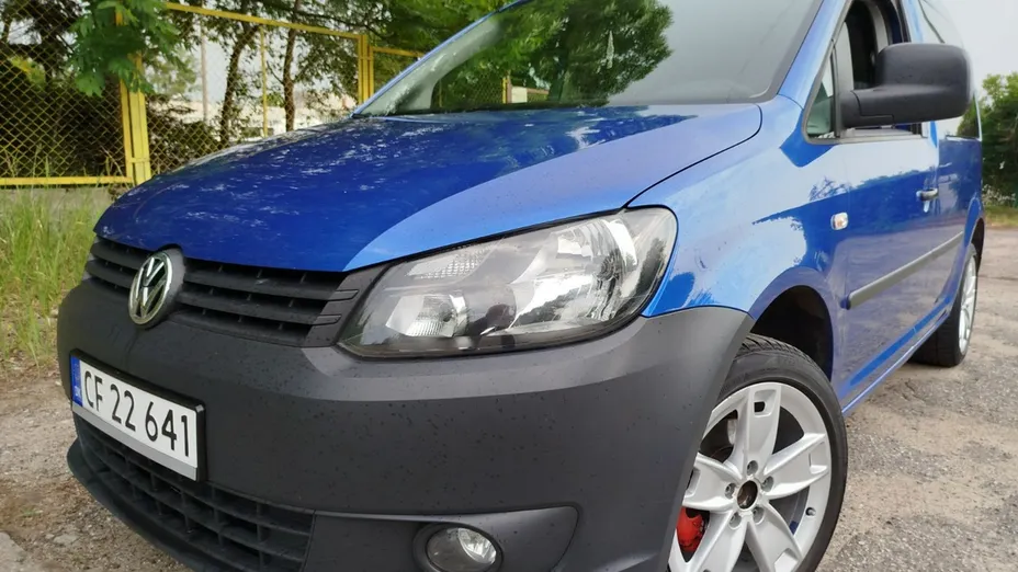 VOLKSWAGEN Caddy -