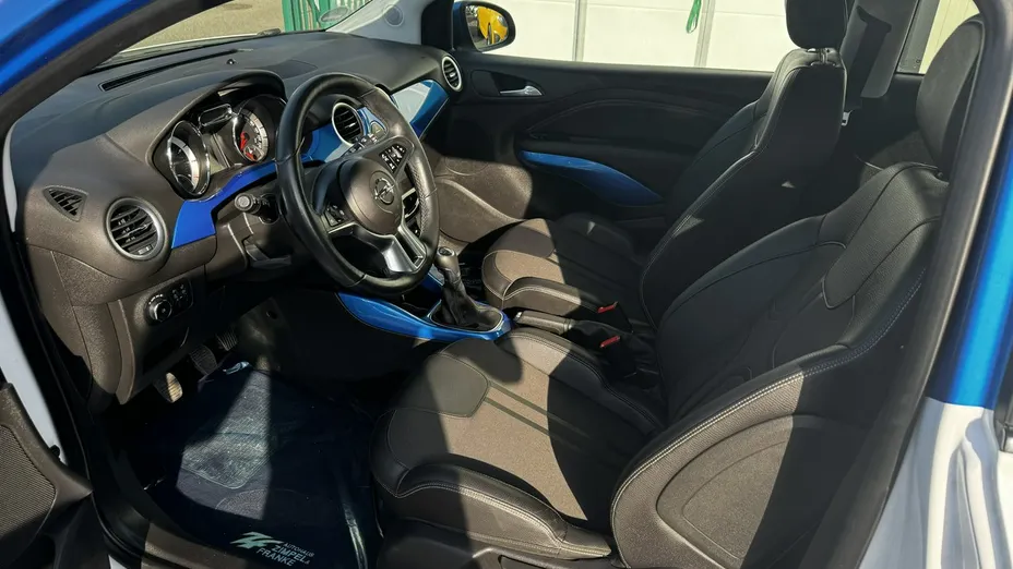 OPEL Adam -