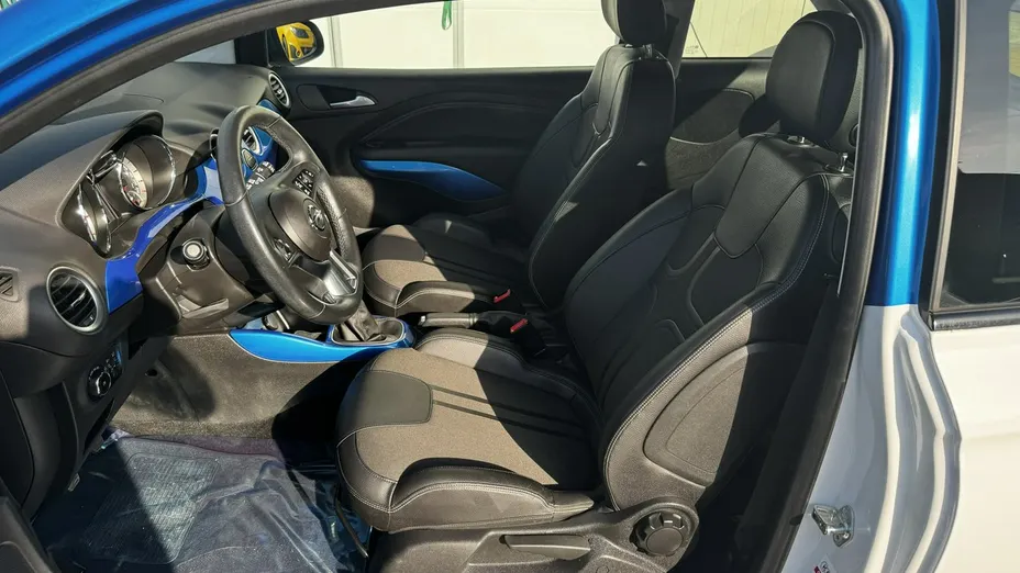 OPEL Adam -