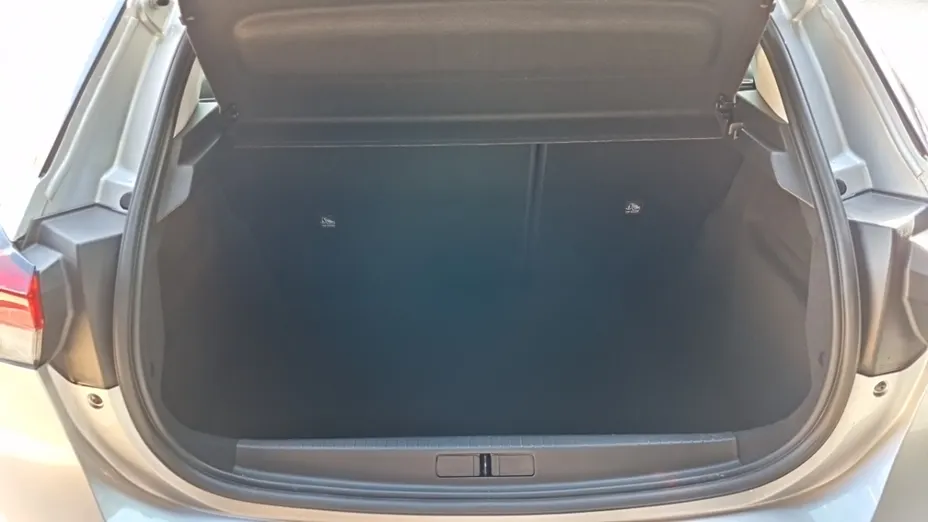 OPEL Corsa -