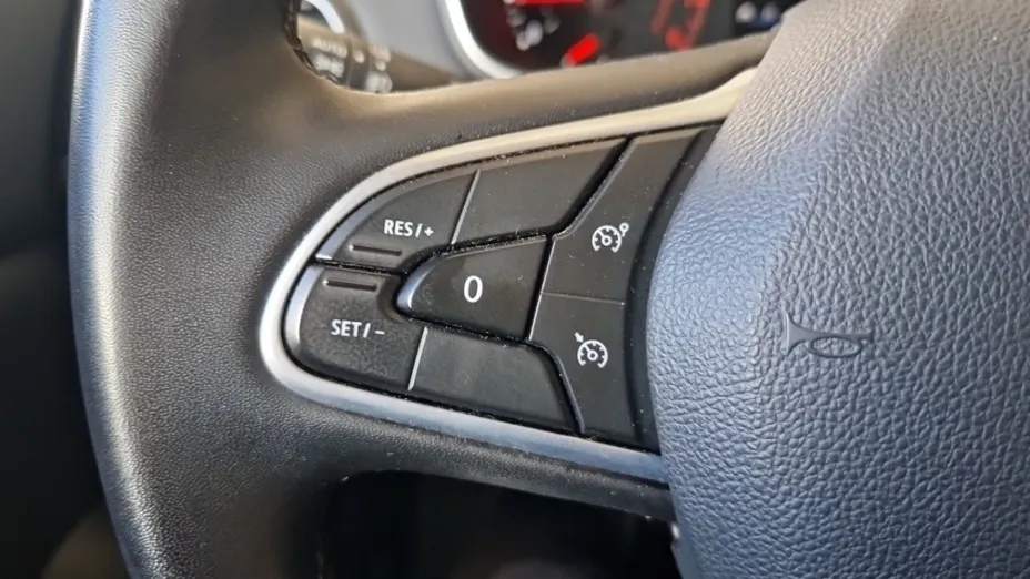 RENAULT Megane -