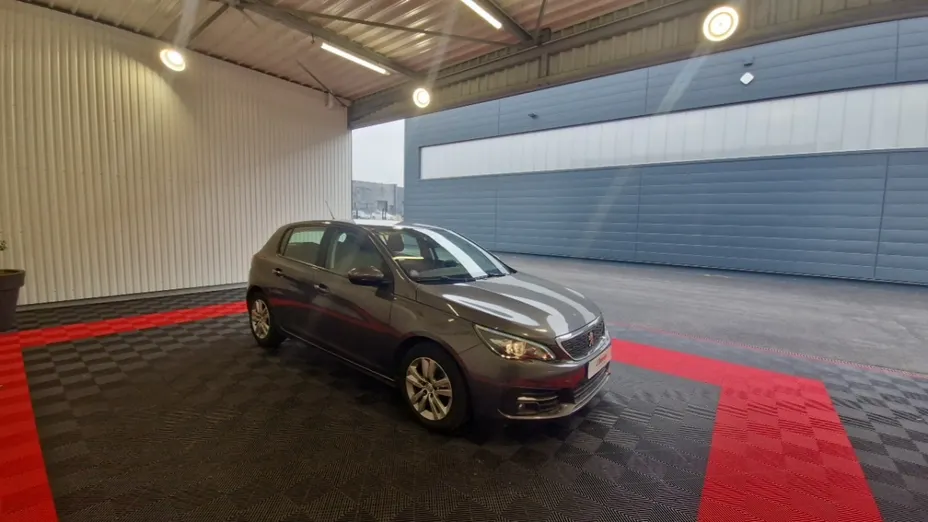 PEUGEOT 308 -