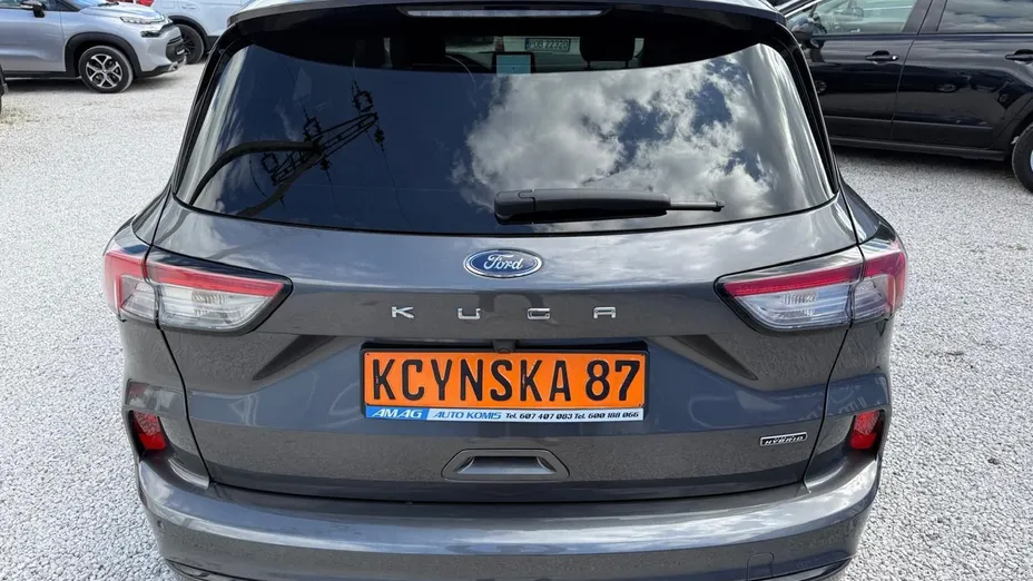 FORD Kuga -
