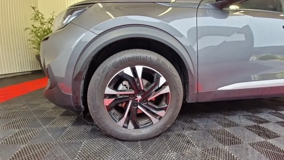 PEUGEOT 2008 -