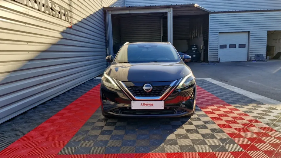 NISSAN Qashqai -
