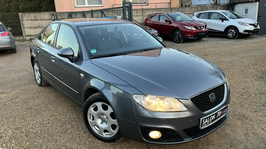 SEAT Exeo -