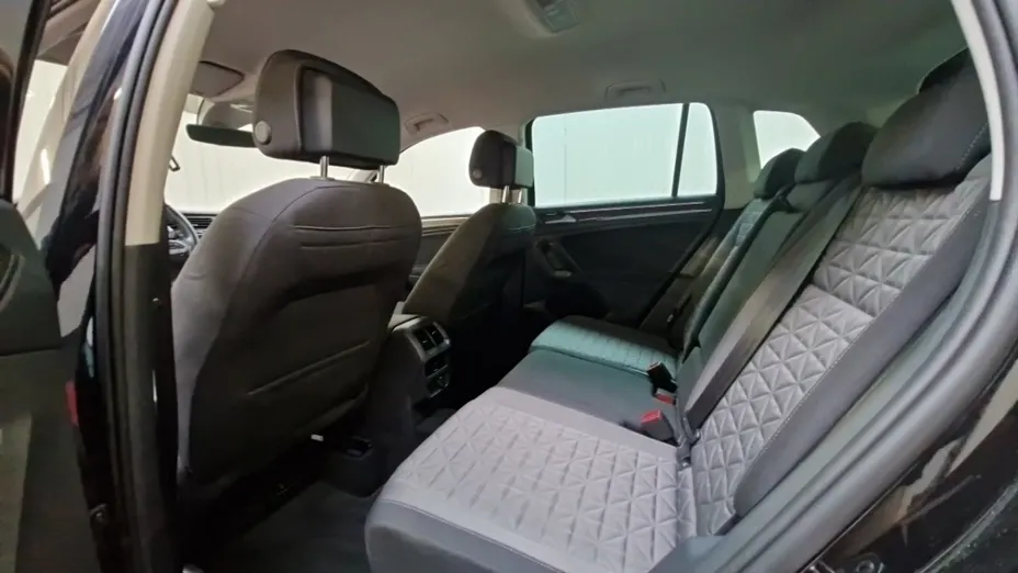 Volkswagen Tiguan -