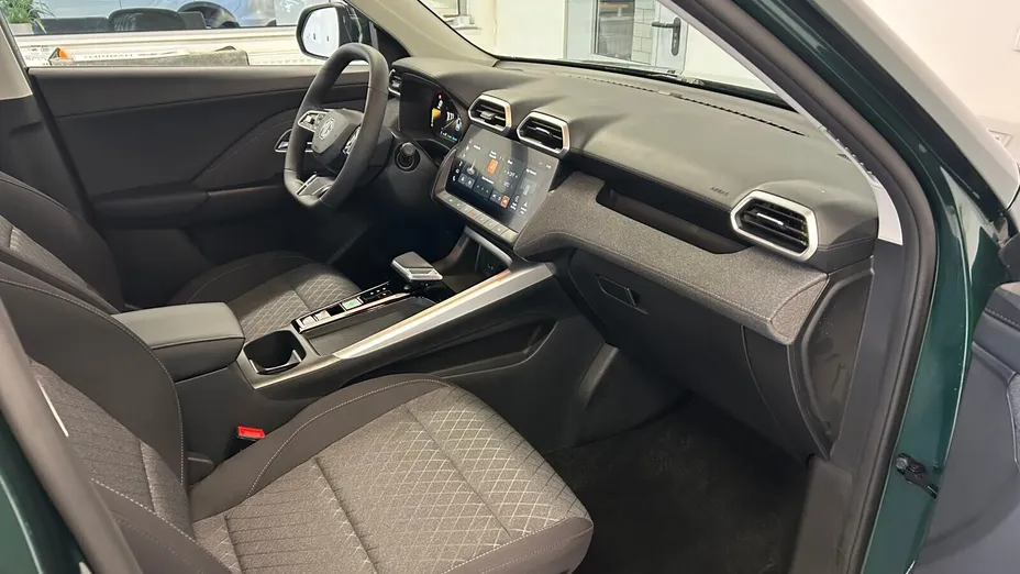 MG ZS ZS 1.5 HEV+ Excite aut Nowy