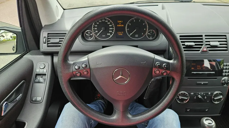 MERCEDES-BENZ A Klasa -