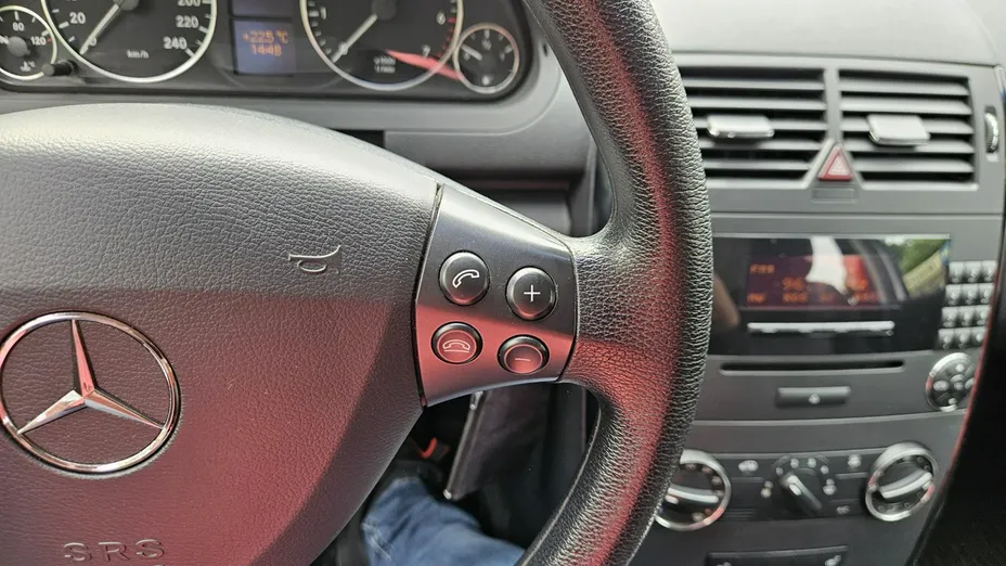 MERCEDES-BENZ A Klasa -