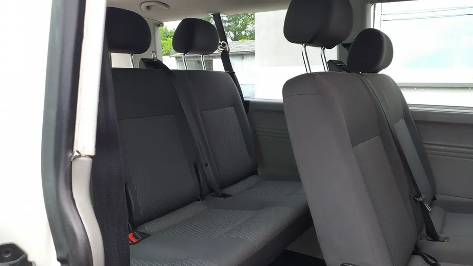 VOLKSWAGEN Caravelle -