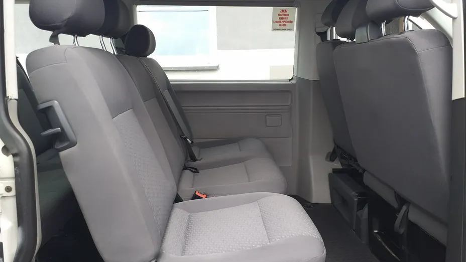 VOLKSWAGEN Caravelle -