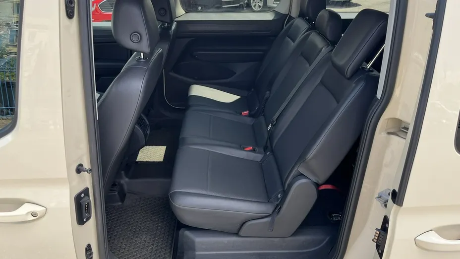 VOLKSWAGEN Caddy -