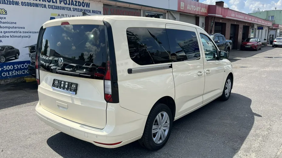 VOLKSWAGEN Caddy -