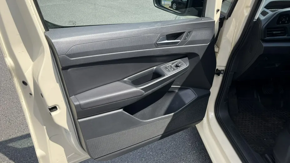 VOLKSWAGEN Caddy -