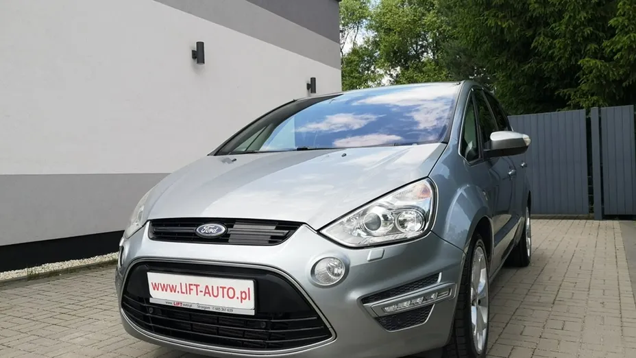 FORD S-MAX -