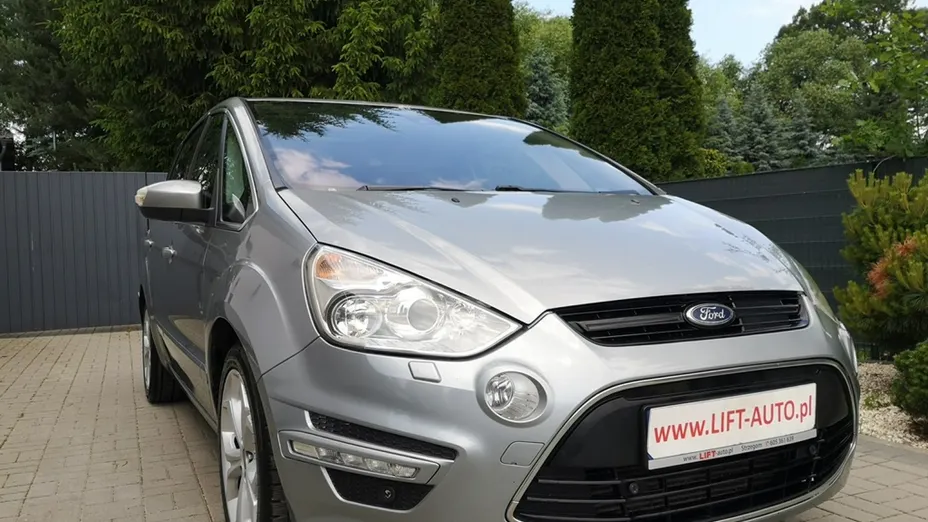 FORD S-MAX -
