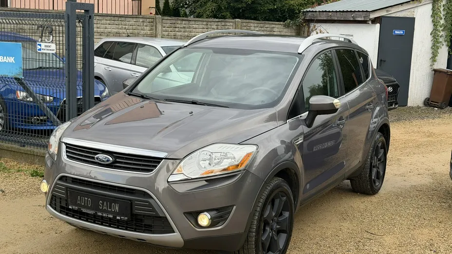 FORD Kuga -