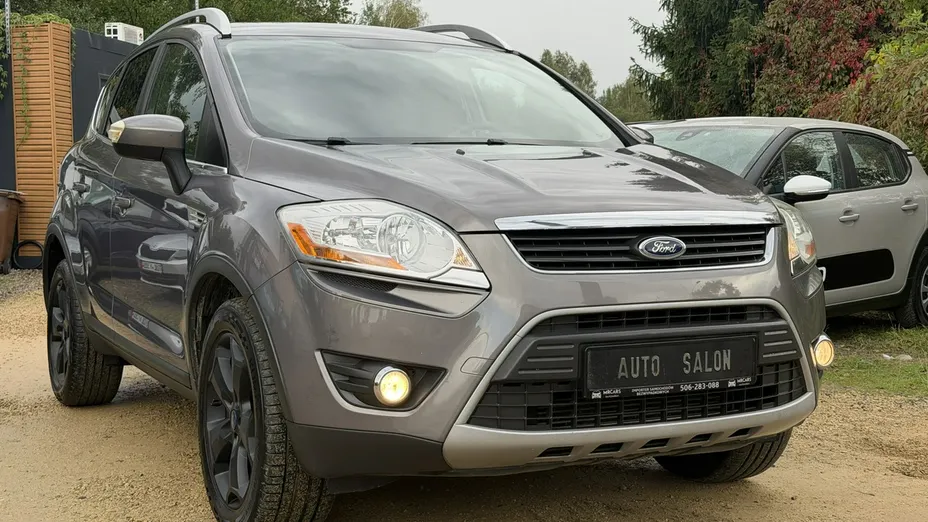 FORD Kuga -