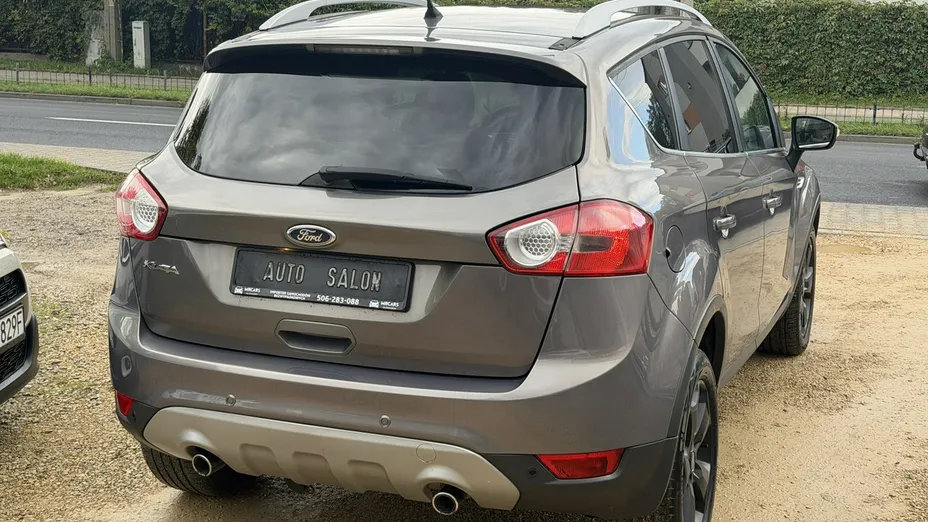 FORD Kuga -